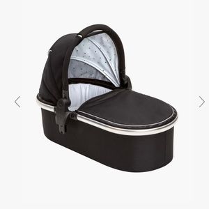 Mockingbird carriage bassinet